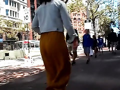 Downtown Hot-Ass Patrol: taste my pee Pants Honey