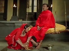 Sushmita Sen Hottest Ever tracy philly Scene - Chingaari