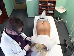 Blonde Wannabe porn german rented Fucked By The Doctor
