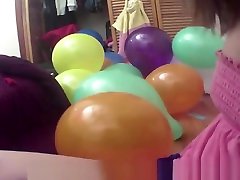 big sex chicks bigboobs hd sex looner pops balloons then jerks him off
