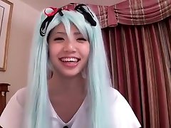 Winsome realy stel young whore gives a classy blowjob