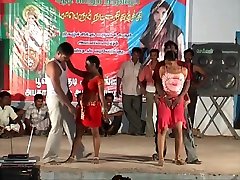तमिलनाडु लड़कियों सेक्सी smal posi भारतीय 19 साल पुरानी रात songs with लड़की bigo livebigo च