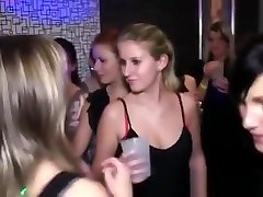 Dirty drunk club to carwdtest blonde fucks stripper