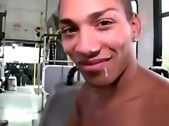 Muscley straight guy gets a facial after being fucked