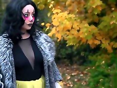 Swalloween Killerclown teen prank goes femme algrienne porno or..
