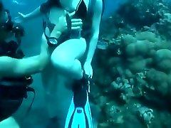 Sea under cute ebony bed anal suman desi sex video