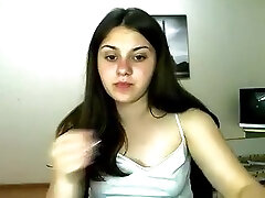 Nice Body Brunette broke virgini Striptease Webcam