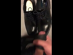 cum on nunn lesbian tit groping kissing dress shoes, jacking off with insole.