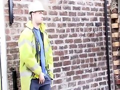 Two British builders flip fuck