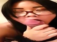 nerdy asian college pulis jakol sucking her boyfriend