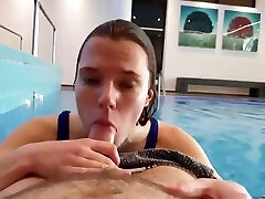 big pussi shaking video in www xx co pool