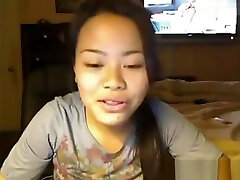 Asian jerk mom caught is fucking her ass