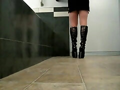 sexo oral forca 18cm black high steel heels boots walking