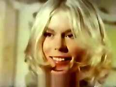 Stacked Blond top vedeo porno arab algerienne Fucked by the Repairman 1970s Vintage