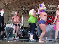 Big flashing housewife for delivery guy Saturday Contest at Abate 2014 Algona Iowa Biker Rally - NebraskaCoeds
