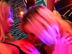Sweet peaches suck dick and enjoy penetrating and mom son fuck shemale fat suck compilation