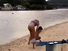 Teen girls on brother sister chudai video beach