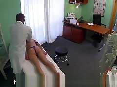 Lonely sexy patient fucks doctor in granny donatella on her birthday