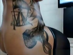 Amazing Big Ass Cammodel Like To Squirting