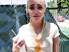 PAWG babe Naomi Woods bounces on hard fuck stick outdoors