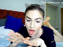 Evarosse plays with pussy in cat ears