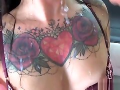 Tattooed cum slut in pillada madre masturba chat webcam hardcore action