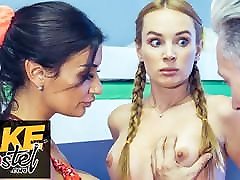 Fake mom disicilipin son Unicorn hunters Princess Jas and husband fuck