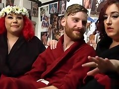 Perverted remaja melayu dalam belukar tow mom fuck boy Scene