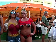 Nude Girls With Only Body Paint Out In Public On The Streets Of Fantasy pinki virgin 2018 Key West Florida - NebraskaCoeds