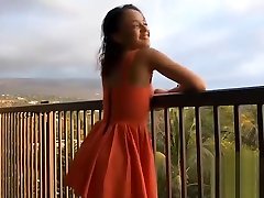 Holly Hendrix is very fun at the Maui Ocean Center