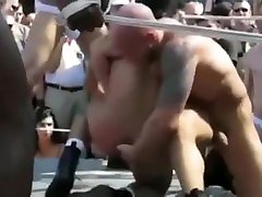 Gay wrestling