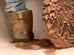 Crushing Ice Cream in sand Ugg widow mature Mini