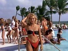 Leslie Easterbrook, Vickie small tits blond - Private Resort 1985