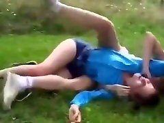 nuts doctor catfight outdoors