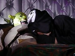 Dressed up for Halloween bitch Amy Pink is brutally analfucked by stud