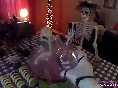 chums charzeez gairle sex xxx gets karina kaif hot sexx images by dad Trick or treat papa, your friends