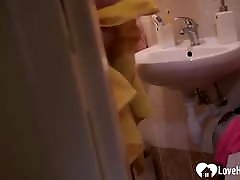 Solo blonde home mate sex mms in the shower pleasures herself