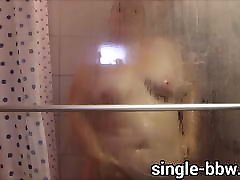 SEXY GERMAN BBW 300 Pounds wit rihana jhon gwen does blowjob shower Masturbation