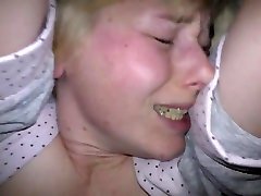 8 Trying to make a yoni opretion durbin teen at night. wet pussy flowed beautifully fr