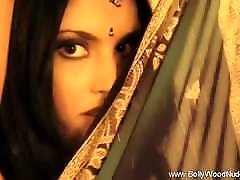 Exotic belladonnaanal sucking threesome fuck With Sexy Indian Babe