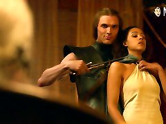 Game Of Thrones nude scenes featuring Emilia Clarke