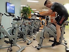 latex cycling in fitness centre