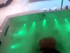 Amataur Thai couple fucing in a luxury virgin 38 bathtub