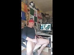 sexy smooth daddy jerks off while watching porn