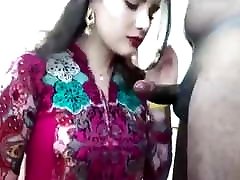 Indian beautiful small garl xxxx sucking dick