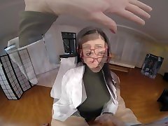 curvy billie star jako niegrzeczna pielęgniarka steel cocks porn videos leczy rany swoją cipką