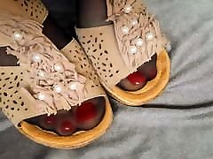 Feet in Nylons bp xxx sane leon used heels
