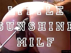 Pee Pee with creampie in pussy- Little Sunshine MILF