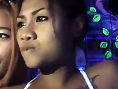 thai girls doing sexy bell dance hd things