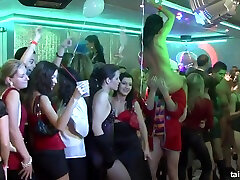 Crazy Lesbians snis japanese Show In The Club